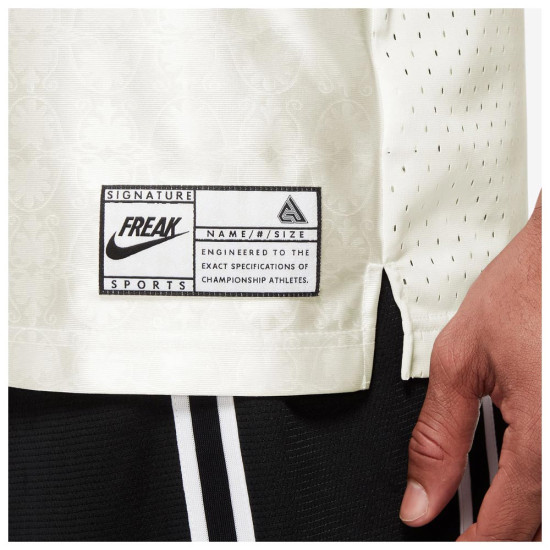 Nike Ανδρική αμάνικη μπλούζα Nike Ανδρική αμάνικη μπλούζα